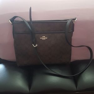 Authentic Coach Messenger Crossbody bag